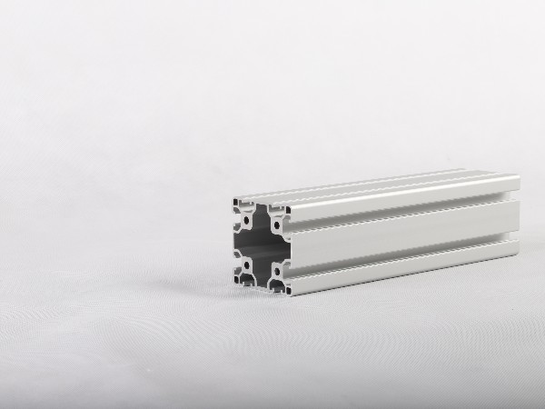 工業鋁型材廠家，是這樣加工出8080鋁型材的